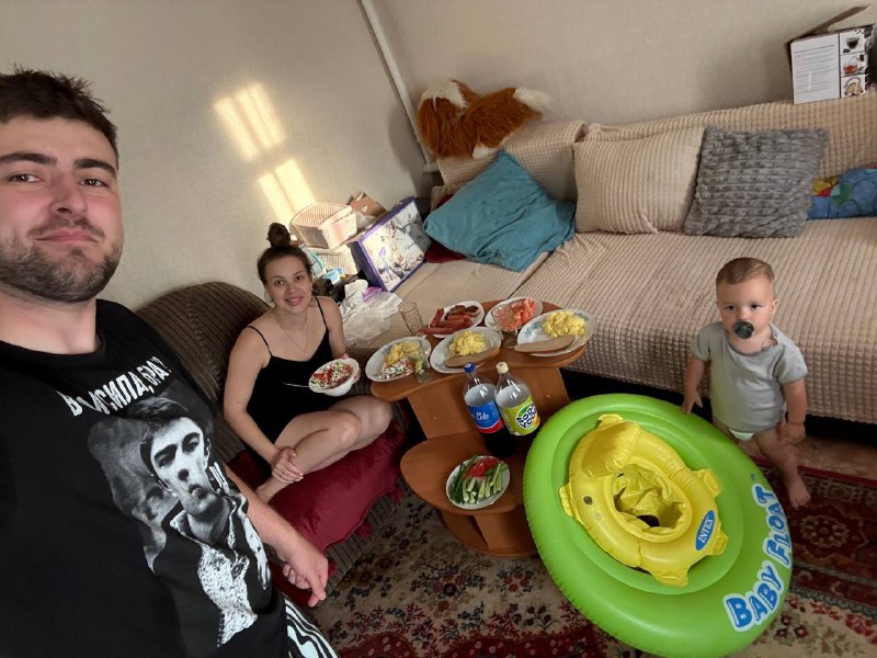 Вроде обычные дни, но у нас чувство, будто